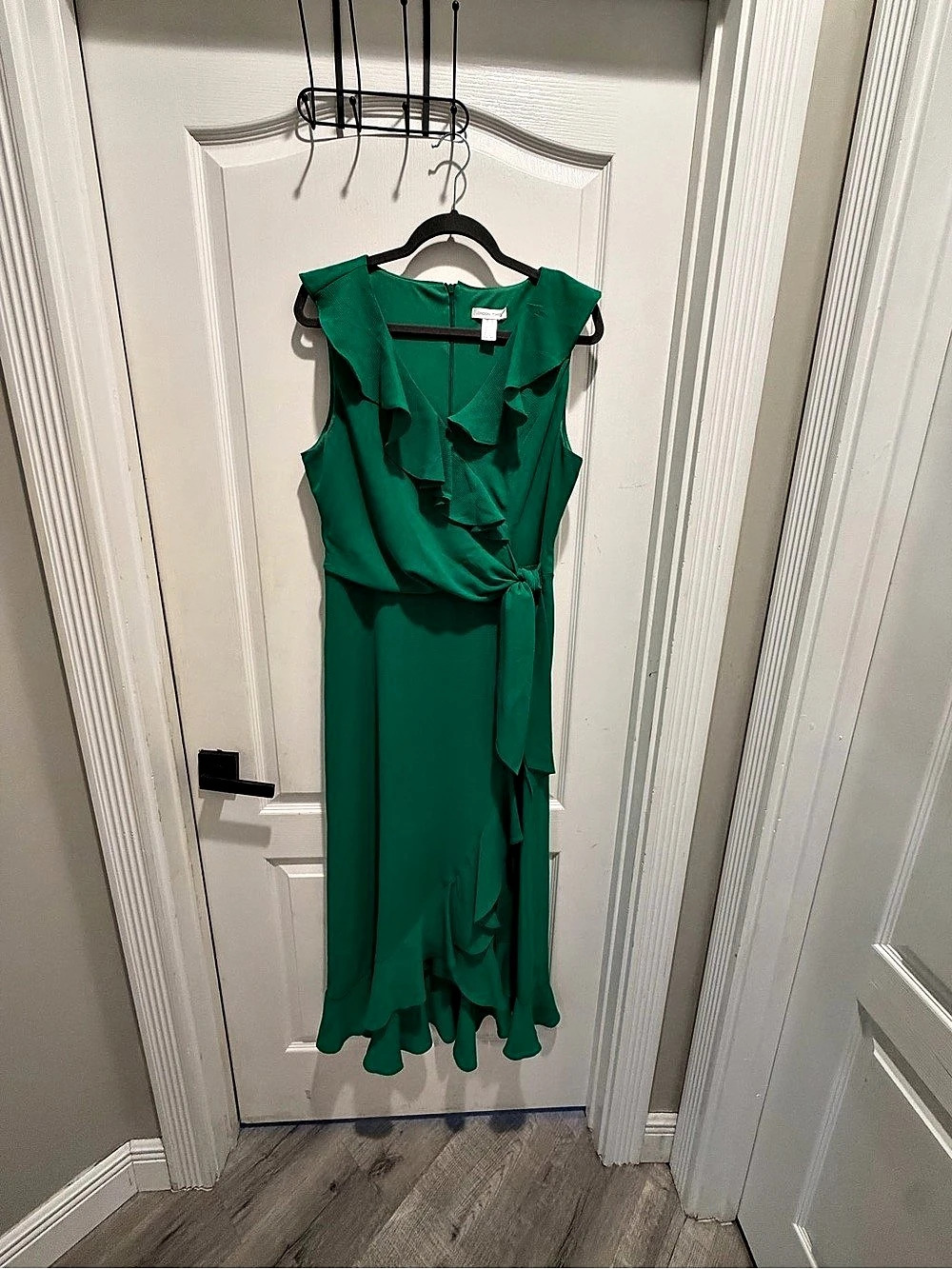 London Times Green Ruffle Midi Dress size 12